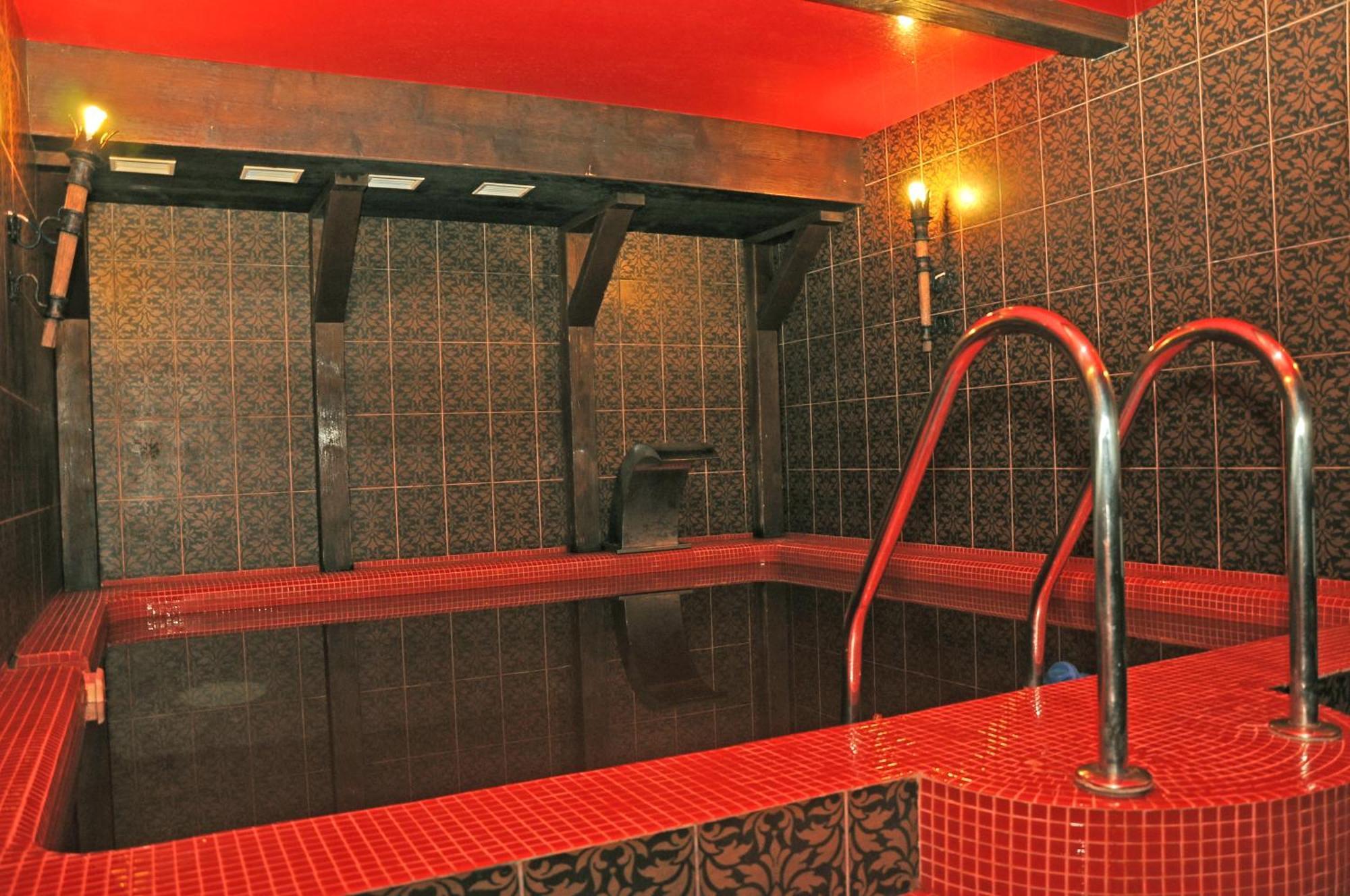 Casablanca Hotel Kalush Buitenkant foto